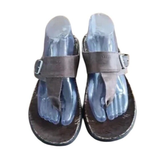 Merrell Flip Flop Women's Size US 9 Brown Leather Thong Casual Slip On Sandal - Picture 3 of 6